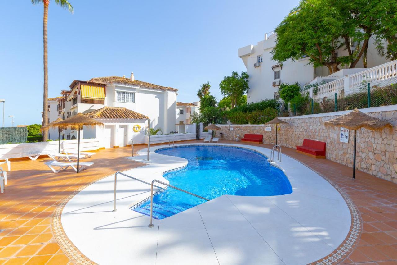 Lovely Seaview Apartment Benalmádena Dış mekan fotoğraf