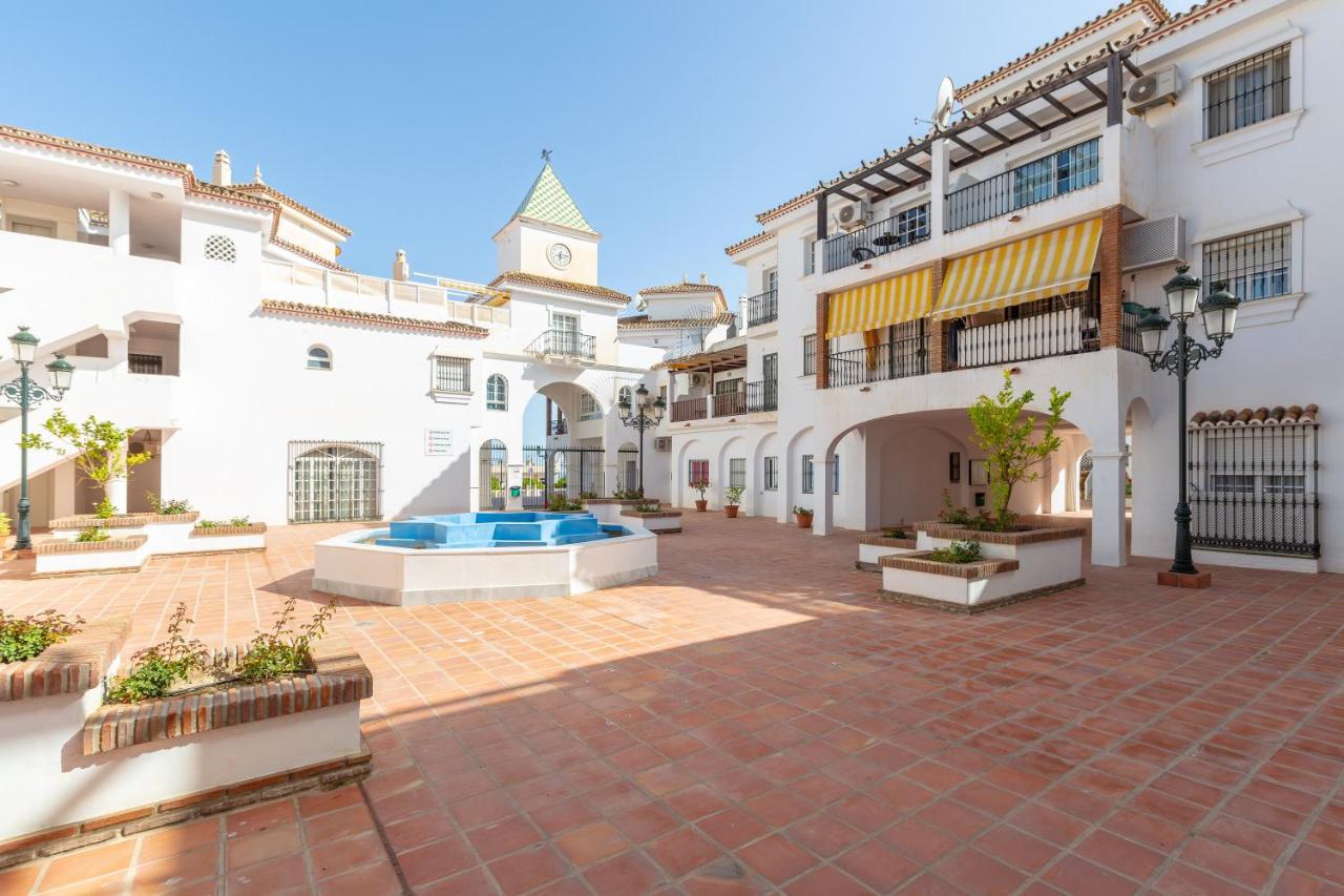 Lovely Seaview Apartment Benalmádena Dış mekan fotoğraf